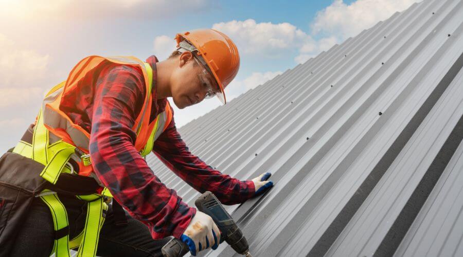 Professional gutter cleaning in Tappahannock, VA